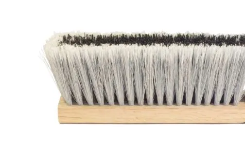 Cepillo con Fibra de PVC Mix · El Castor