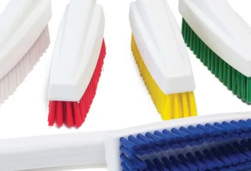 Cepillo para Botas con Codificación por Áreas · El Castor