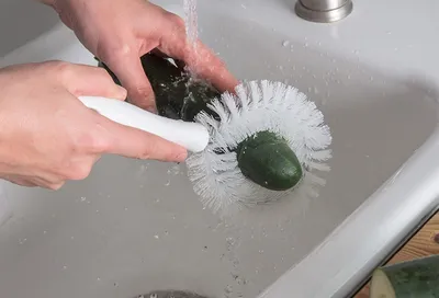 Cepillo para Lavado de Verduras · El Castor